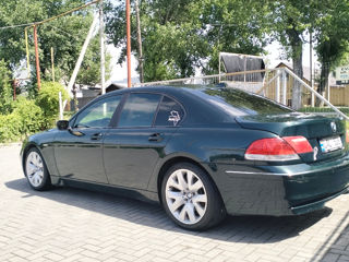 BMW 7 Series foto 2