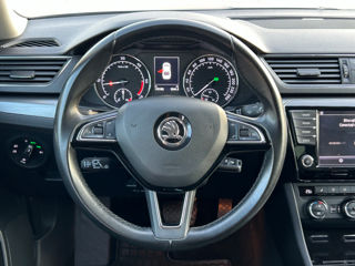 Skoda Superb foto 11