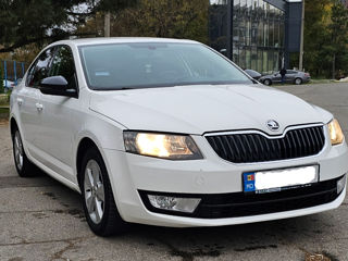 Skoda Octavia foto 2