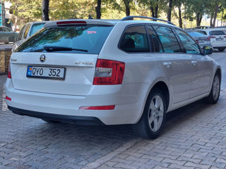 Skoda Octavia foto 4