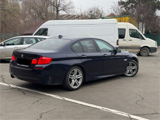 BMW 5 Series foto 3