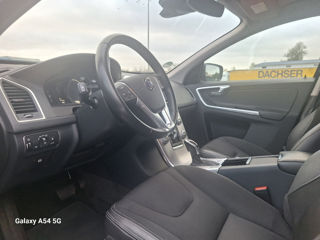 Volvo XC60 foto 6