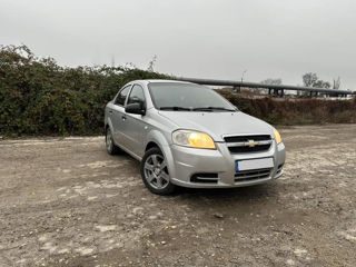 Chevrolet Aveo foto 5