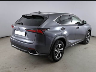 Lexus NX Series foto 2