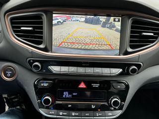 Hyundai IONIQ foto 13