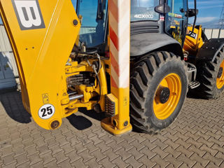 Jcb 4CX  2013 an foto 14