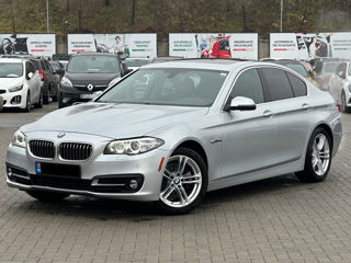 BMW 5 Series foto 3