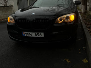 BMW 7 Series foto 2