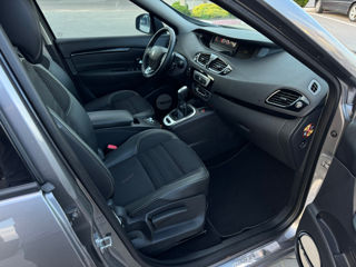 Renault Scenic фото 9