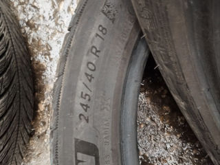 245/40 R18 + 225/45 R18 - anvelope iarna Michelin foto 6