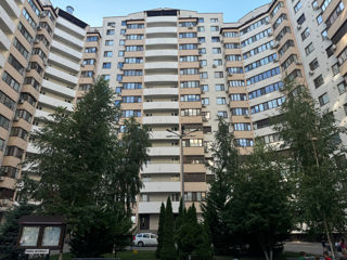 Apartament cu 3 camere, 109 m², Botanica, Chișinău