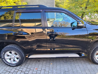 Toyota Land Cruiser Prado foto 2