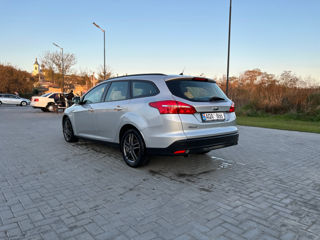 Ford Focus foto 6