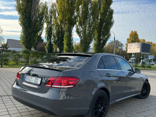 Mercedes E-Class foto 7