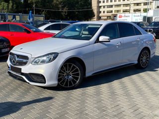 Mercedes E-Class foto 4