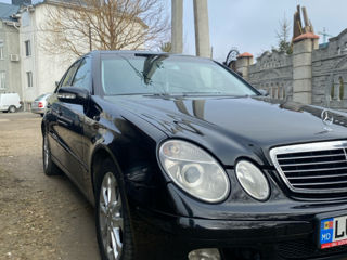 Mercedes E-Class foto 3