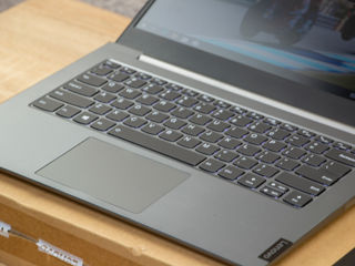 Lenovo ThinkBook 14/ Core i7 1065G7/ 16Gb Ram/ Iris Plus/ 256Gb SSD/ 14" FHD IPS!! foto 8