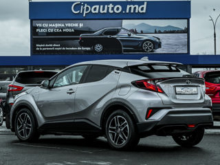 Toyota C-HR foto 5