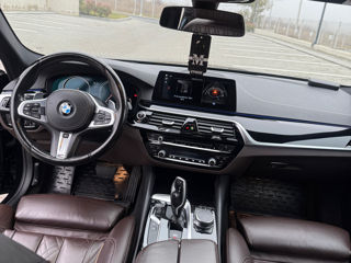 BMW 5 Series foto 9