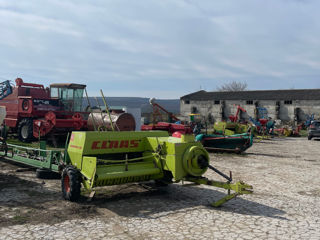 Prese de balotat,John Deere 590,New Holland 841,658.366. foto 8