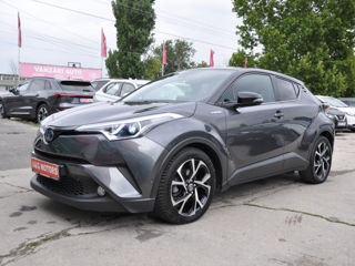 Toyota C-HR foto 1