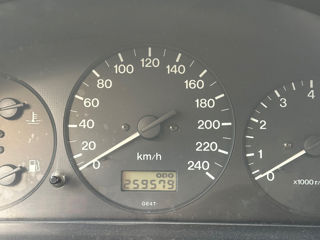 Mazda 626 foto 7