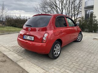 Nissan Micra foto 4