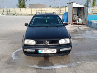 Volkswagen Golf foto 1