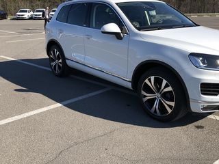 Volkswagen Touareg foto 3