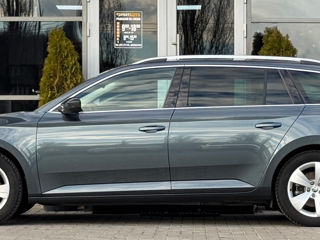 Skoda Superb foto 7