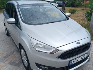 Ford Grand C-MAX foto 2