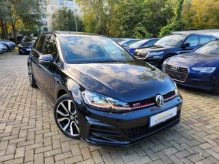 Volkswagen Golf foto 12