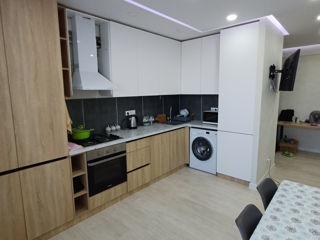 Apartament cu 2 camere, 65 m², Buiucani, Chișinău