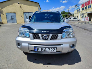 Nissan X-Trail foto 1