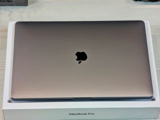 MacBook Pro 16 Retina 2020 (Core i7 9750H/16Gb DDR4/512Gb SSD/Radeon Pro 5300M/238 Cycles/16") foto 12