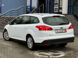 Ford Focus foto 3