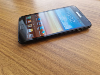 Samsung Galaxy Note GT-N7000 foto 5