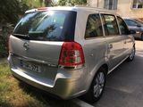 Opel Zafira foto 4