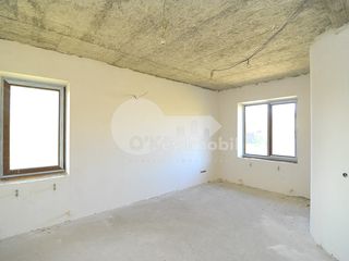 Vânzare casă, 350 mp, 5 ari, Râșcani, 200000 € ! foto 8