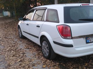 Opel Astra foto 4