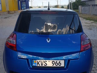 Renault Megane foto 3