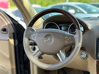 Mercedes GL-Class foto 9