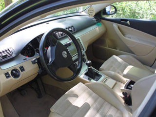 Volkswagen Passat foto 4