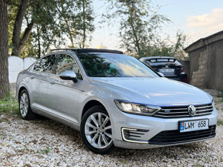 Volkswagen Passat foto 4