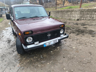 Lada / ВАЗ Niva foto 2