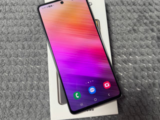 Samsung Galaxy A73 256 G foto 2