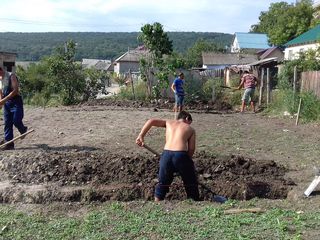 Sapam toate tipurile de lucrari de excavatie foto 3