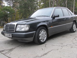 Mercedes Series (W124) foto 3