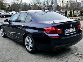 BMW 5 Series foto 5