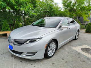 Lincoln MKZ foto 2